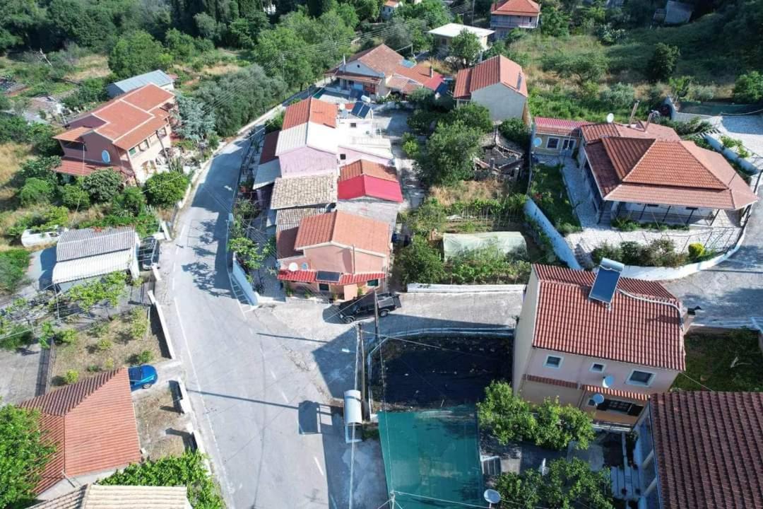 Harry'S Retreat ξενώνας Klimatia Εξωτερικό φωτογραφία