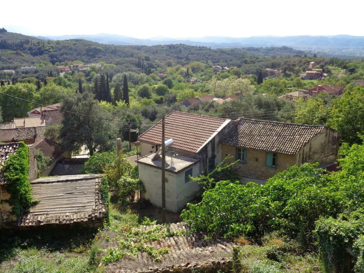 Harry'S Retreat ξενώνας Klimatia Εξωτερικό φωτογραφία