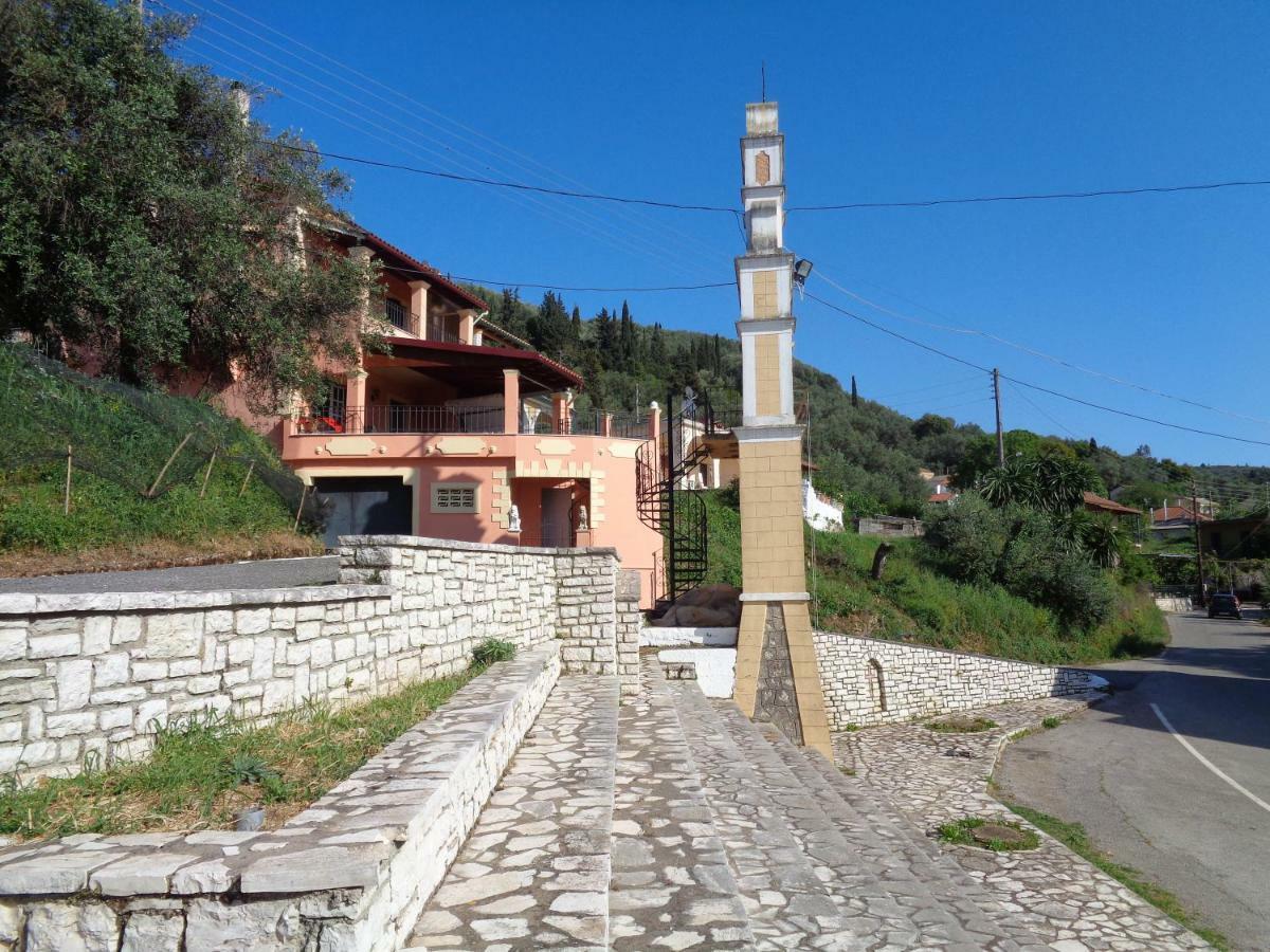 Harry'S Retreat ξενώνας Klimatia Εξωτερικό φωτογραφία