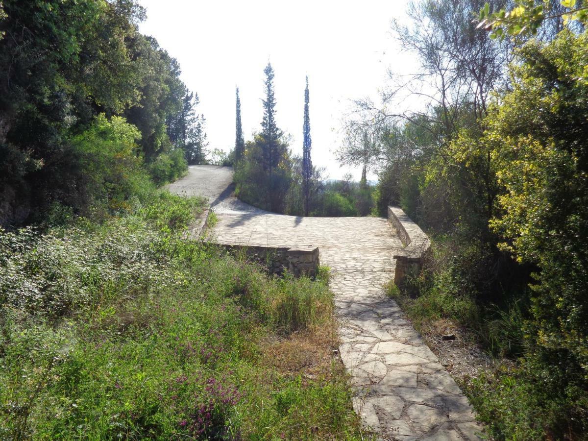 Harry'S Retreat ξενώνας Klimatia Εξωτερικό φωτογραφία